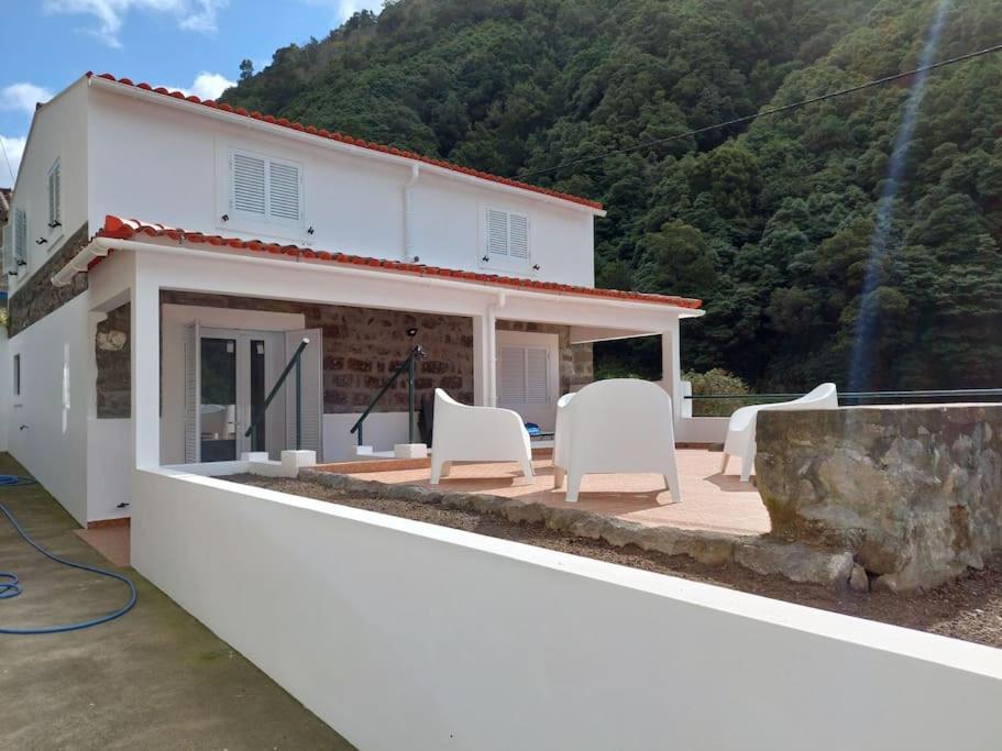 Vila Casa Do Sanguinho Faial da Terra Exteriér fotografie